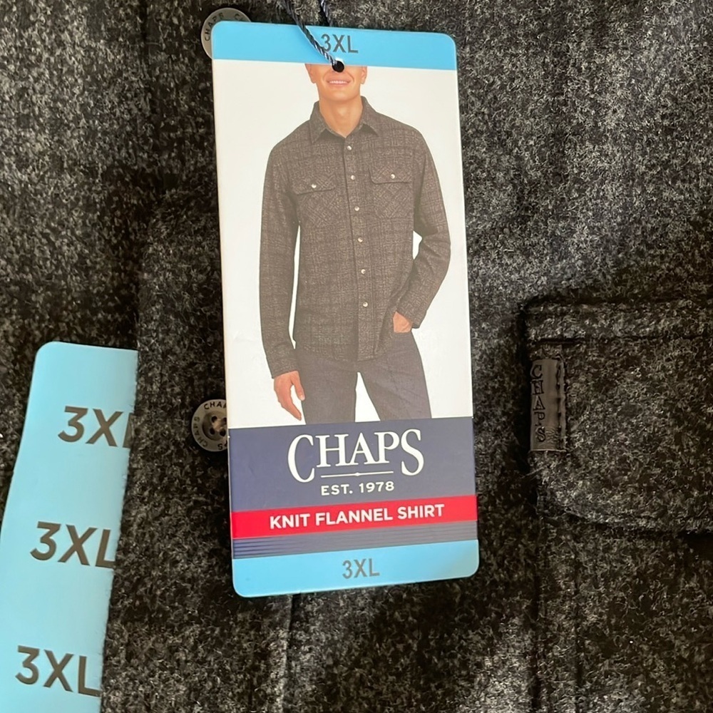 - Men’s CHAPS knit flannel shirt